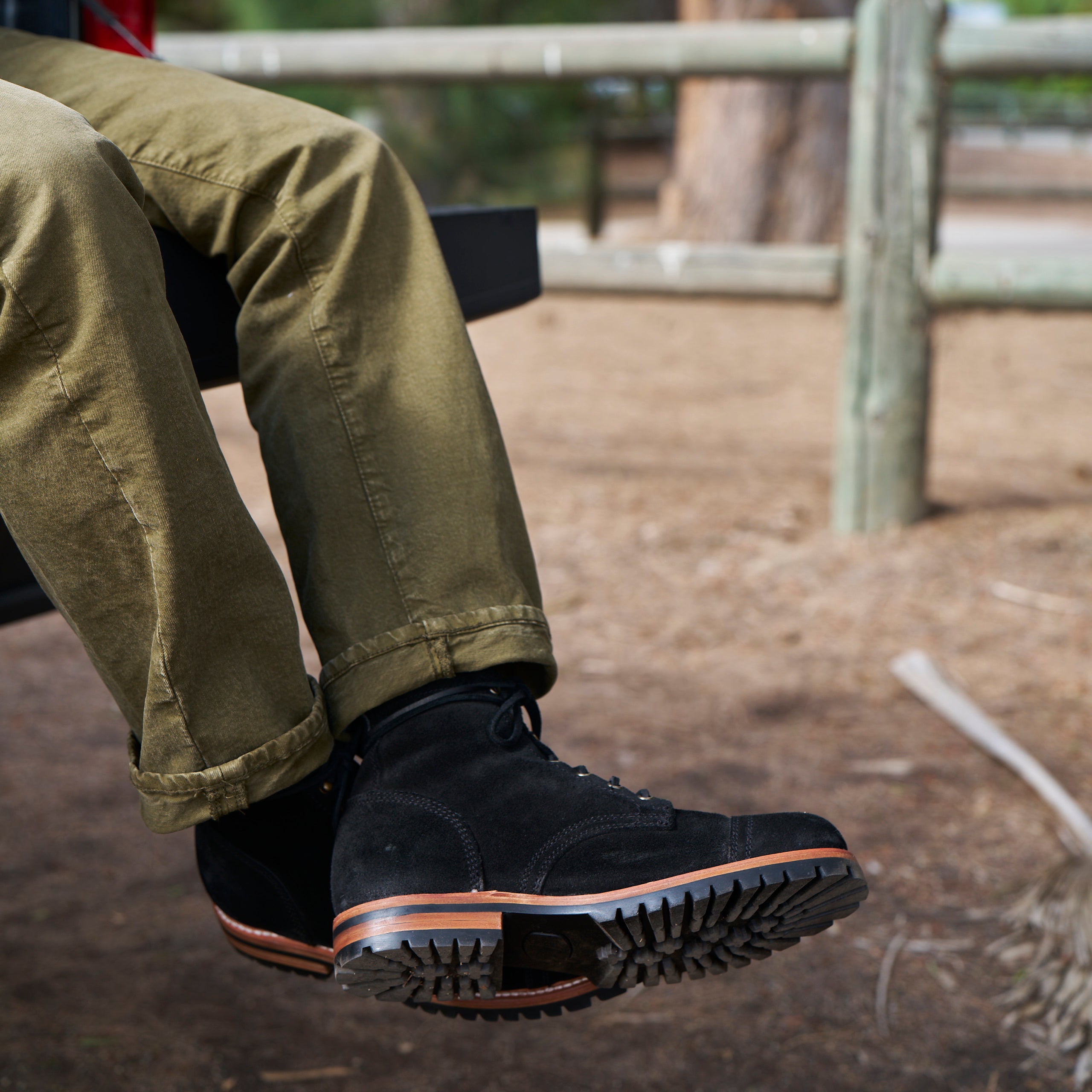 BLACK NUBUCK CAP TOE
