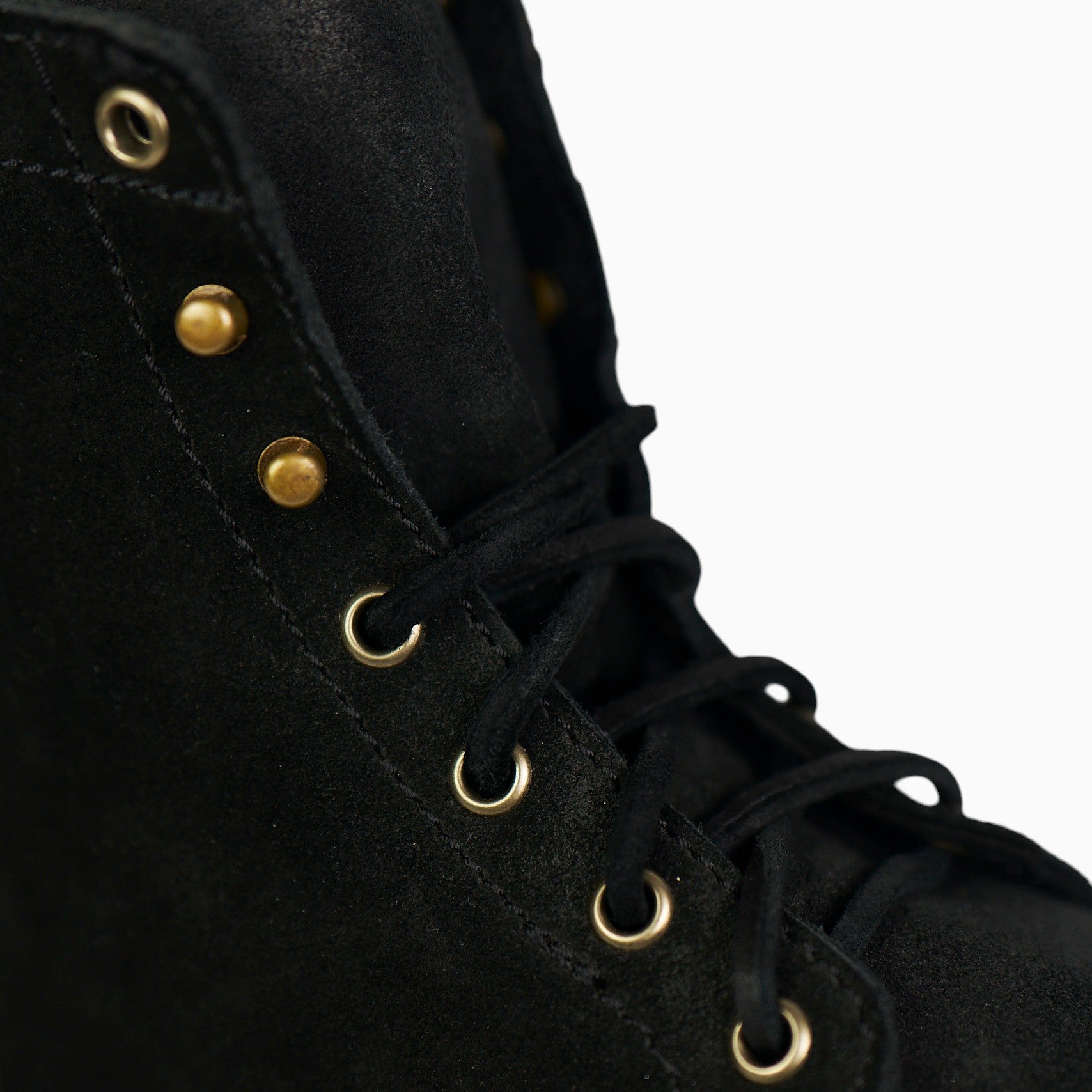 BLACK NUBUCK CAP TOE