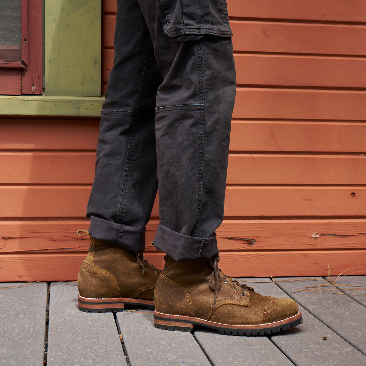 SIENA BROWN WAXED ROUGHOUT CAP TOE