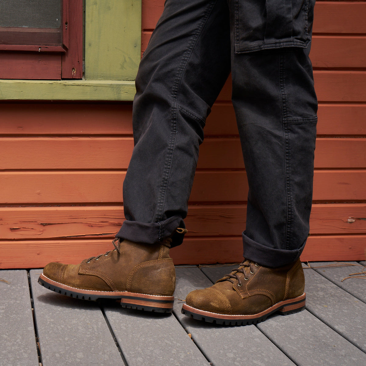 SIENA BROWN WAXED ROUGHOUT CAP TOE