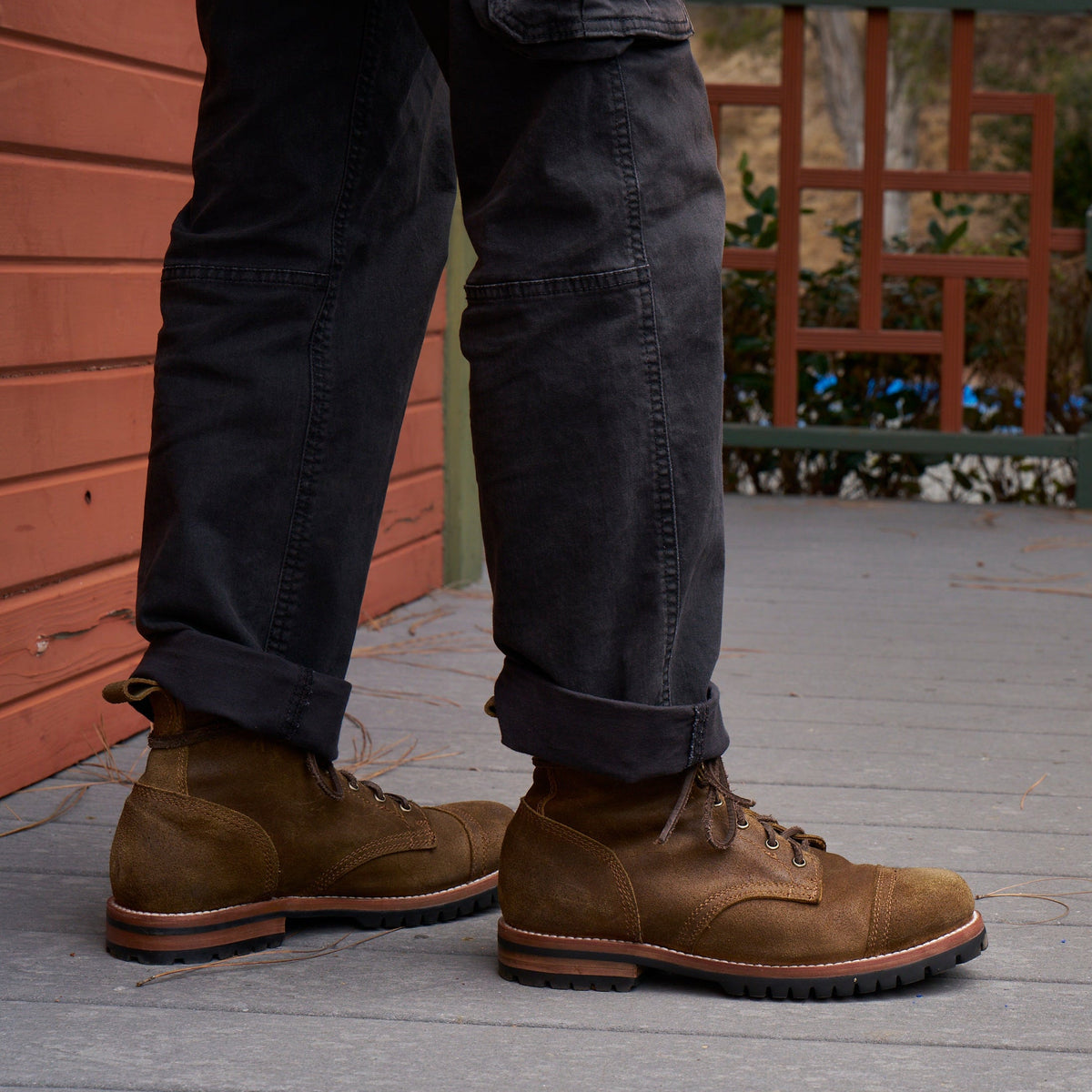 SIENA BROWN WAXED ROUGHOUT CAP TOE